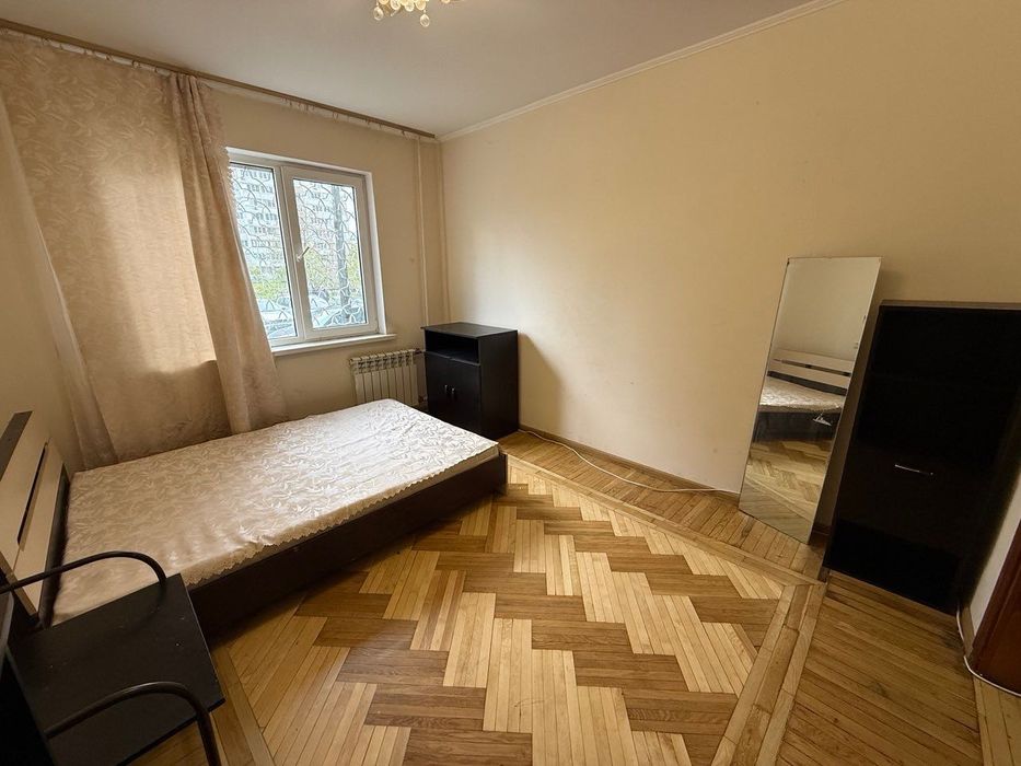 Оренда 2 кімн квартири Троєщина Червоної Калини 15В ( в мин. Маяковського )