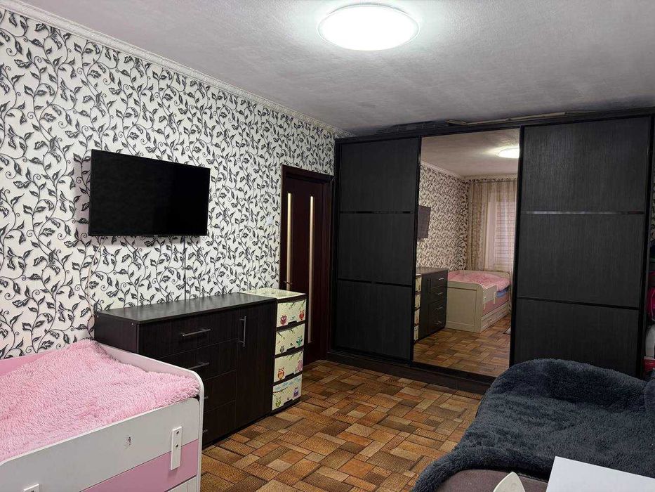 1 комнатная квартира на ул. Добровольского. Косметический ремонт!