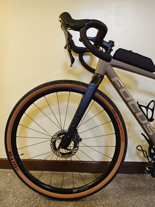 Gravel Focus Atlas 6.9 model z 2023r.