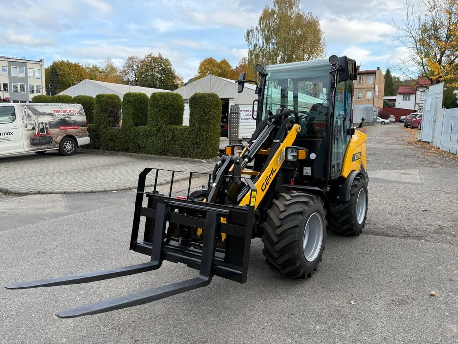 Gehl AL430  Ładowarka przegubowa Gehl AL430, Grupa Manitou,  Klimatyzacja,