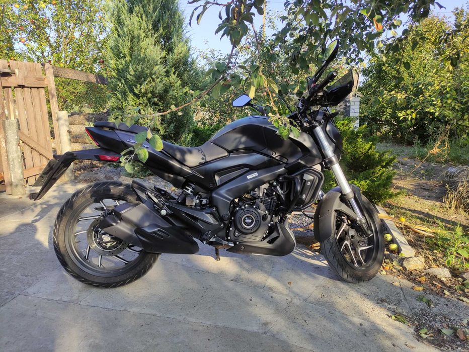 Bajaj Dominar D400