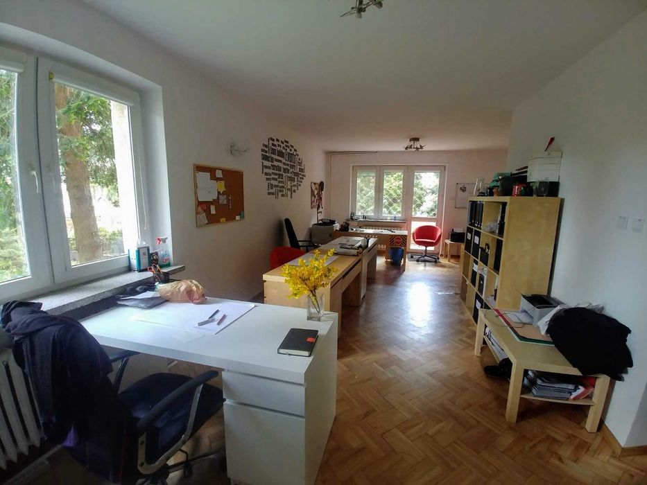 Wolnostojący dom jednorodzinny na Zaciszu z ogrodem – pohled 2