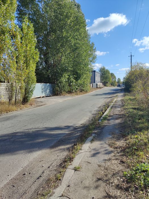 Продаж ділянки під забудову в мальовничому селищі Малютянка