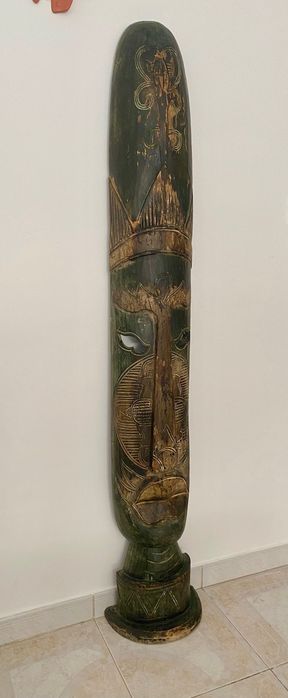 Máscara/Totem decorativa estilo tribal ( Africano/Maori)