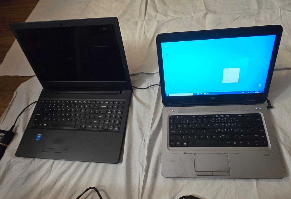 Zestaw 8 laptopów