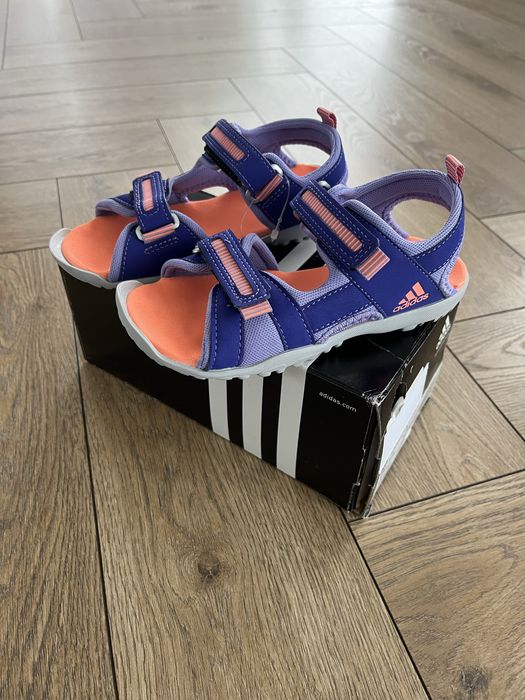 Sandaly Adidas dzieciece