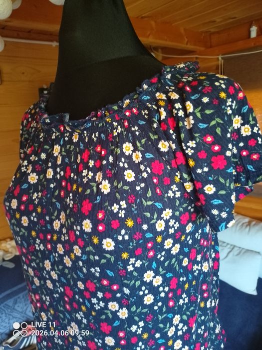 Bluzka damska z krótkim rękawem, rozmiar L, pachy 44 cm