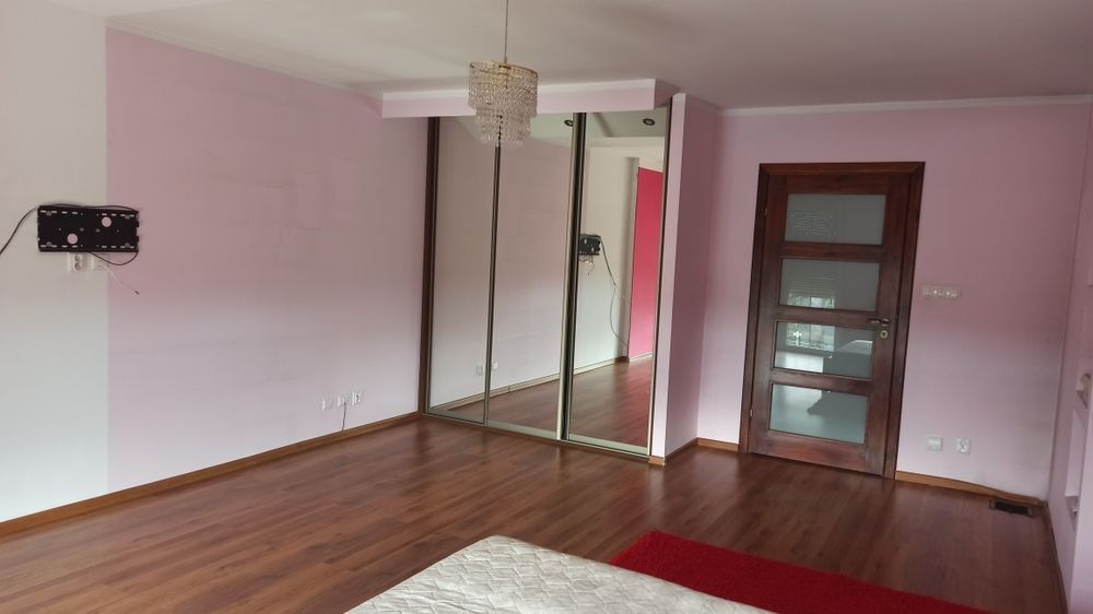 Sprzedam dom blisko centrum 175m2.+garaż 90m2.Chojnice