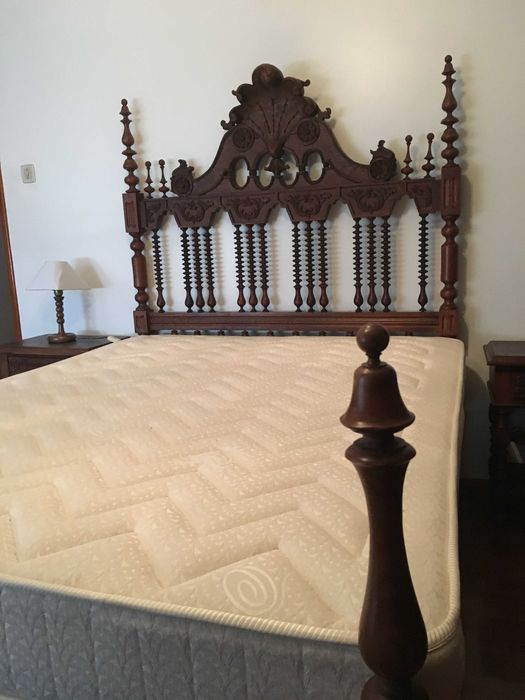 Mobília quarto de casal antiga