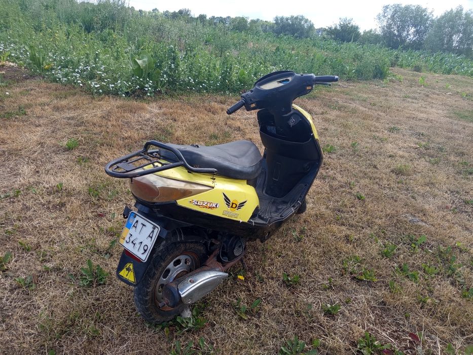 Продам скутер (4 роки не заводився)