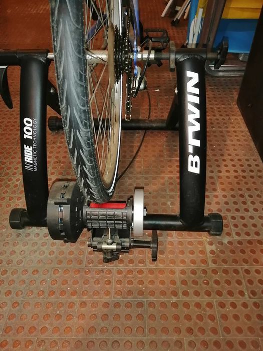 Rolo de treino de bicicleta Btwin