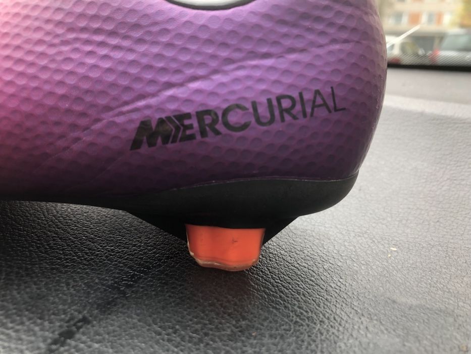 Chuteiras Nike Mercurial Victory FG – Rosa/Roxo – 44.5