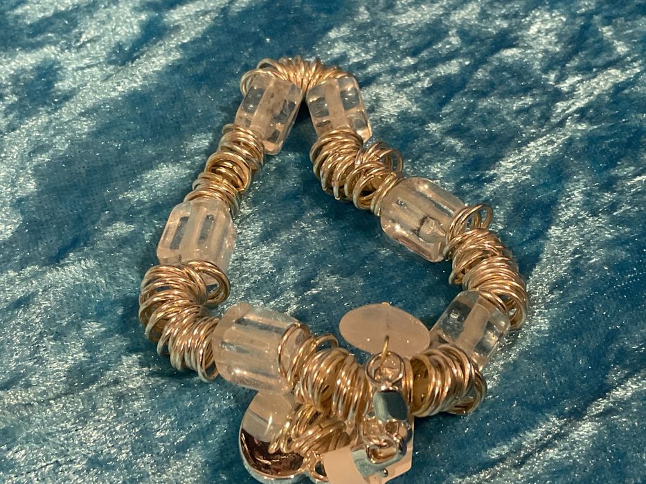 Pulseira metal branco pedras em vidro  anúncios abaixo