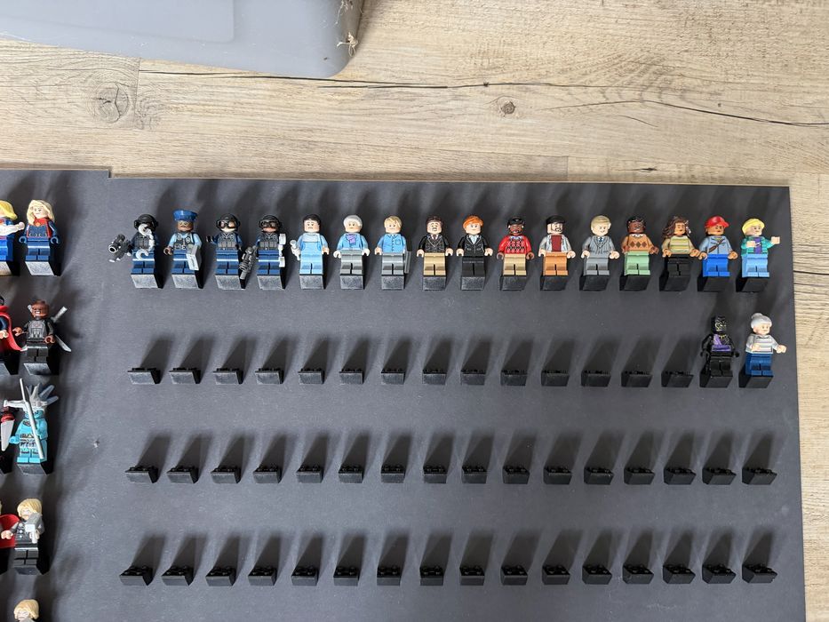 LEGO Marvel – kolekcja 359 minifigurek + ramki