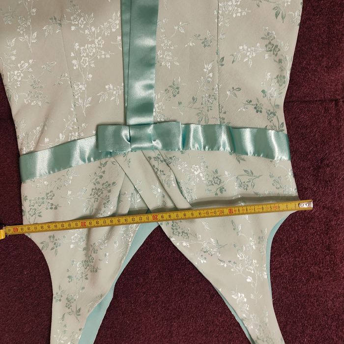 Sukienka seledynowa rozm L