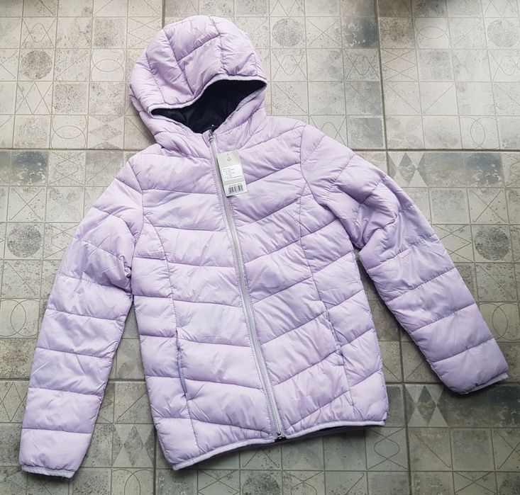 Куртка для дівчинки 152 розміру