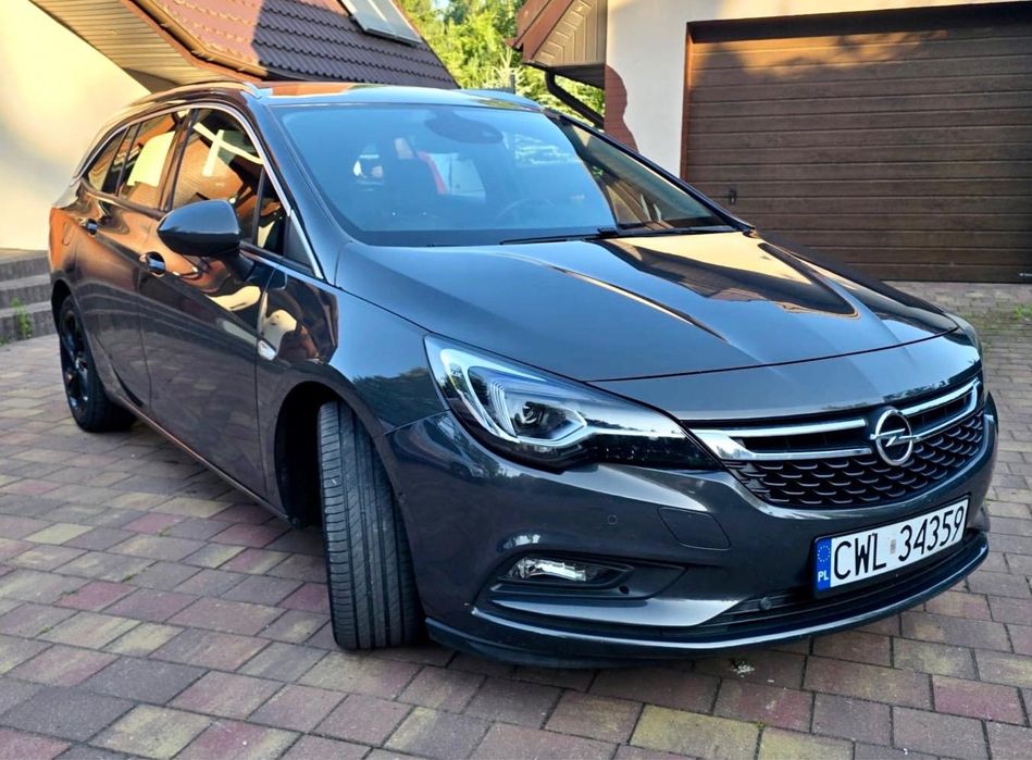 Opel Astra K  1.6 BiTurbo 160 KM – 2016 | Bogate wyposażenie | Zadbany | Garażowany