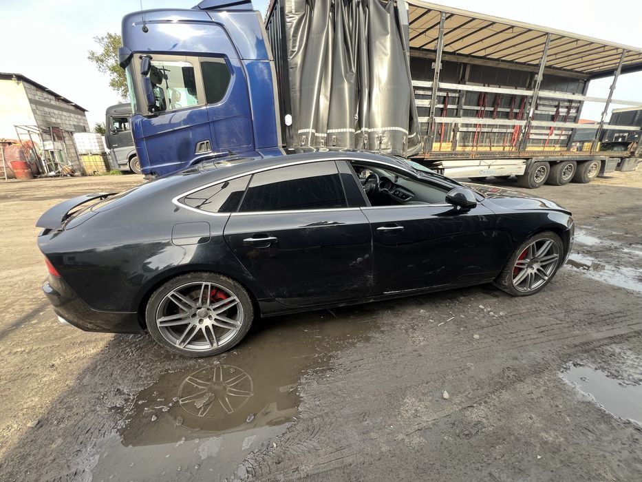 AUDI A7, 2013, biturbo, 200 000 km