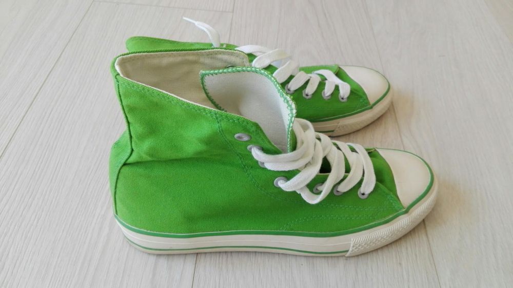 Кеди, очень классние