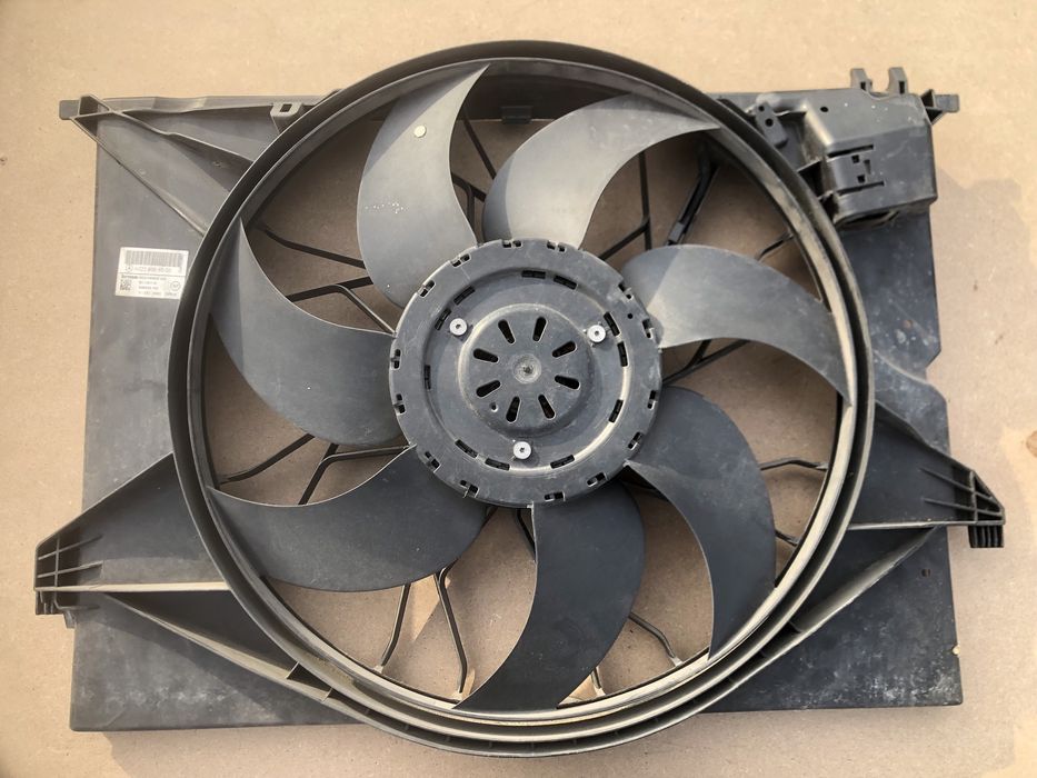 Авторазборка Mercedes w221, б/у запчасти для Мерседес w221. Услуги Сто