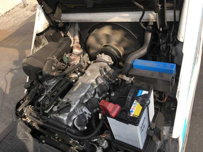 Автонавантажувач TCM (Nissan), з трисекційною щоглою. Модель: FGE15T15