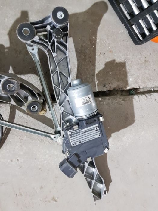 Трапеція двірників БМВ Е53 Е60 Е65 Е70 Е90 Ф10 Ф30 Ф01 Моторчик