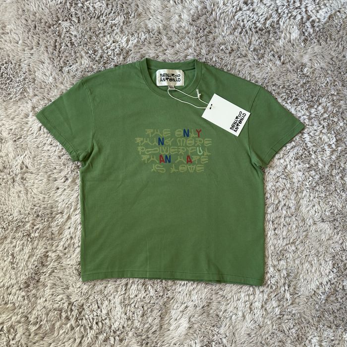 Zara X Bad Bunny Benito Antonio T-Shirt Verde Cropped Fit - NOVA Tamanho S