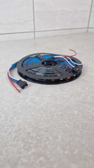 Taśma led ws2812b rgb adresowalna ip65 5m 30 led/m