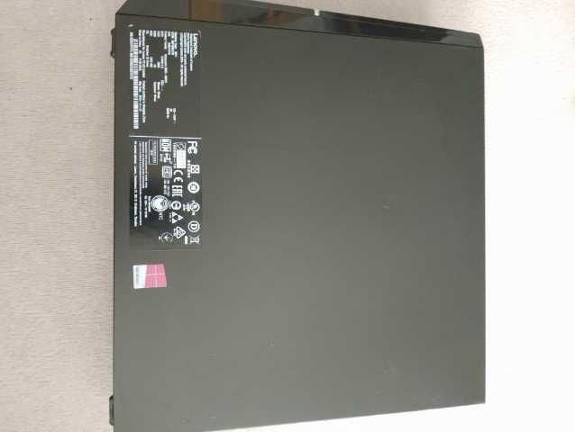Komputer stacjonarny Lenovo (MYSZ + KLAWIATURA GRATIS)