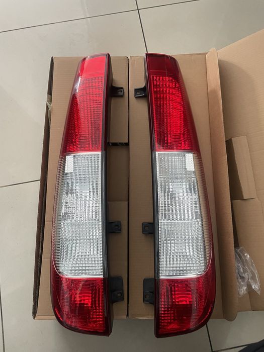 Задні ліхтарі Mercedes Benz Vito 639 Авто 639