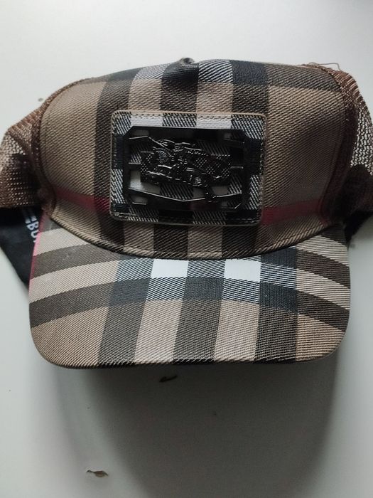 Burberry London Czapka