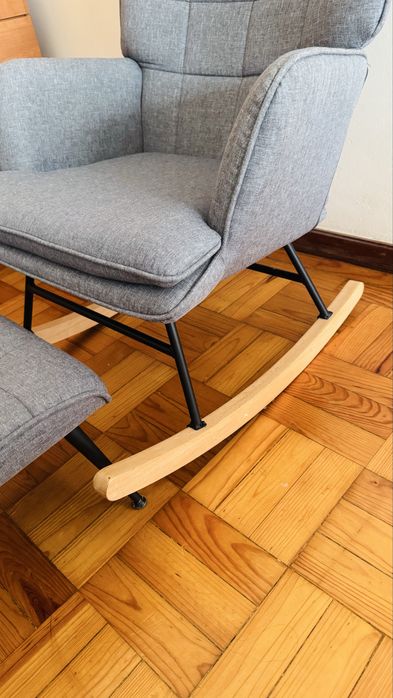 Cadeira de Balanço para Ninar Bebê