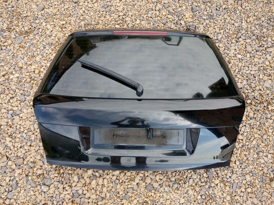 Klapa Bagażnika Kpl szyba AUDI A4 B6 00-04.r AVANT LZ9W