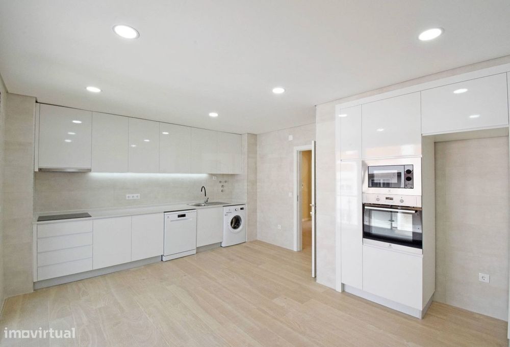 T3 Duplex c/ Terraço - NOVO - Zona Baixa da Covilhã — Covilhã E Canhoso, Castelo Branco