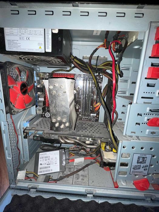 Komputer i5-4670 cpu 4x3,40GHz, geforce gtx 770 2gb 24gb ram