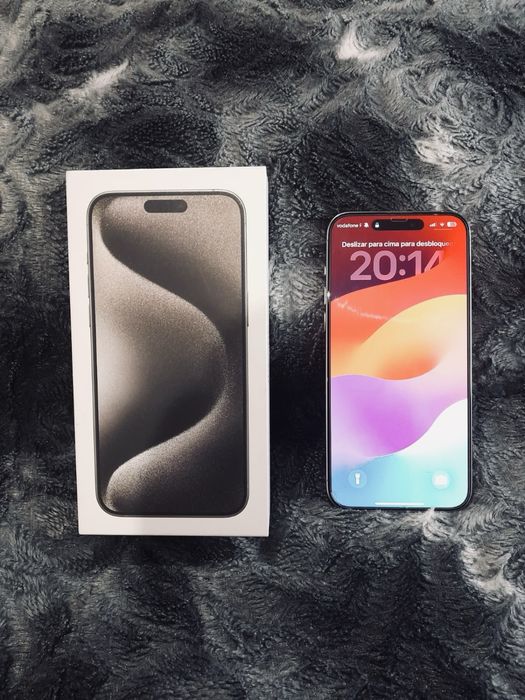 iPhone 15 Pro Max 256GB Prateado – Excelente Estado + Extras