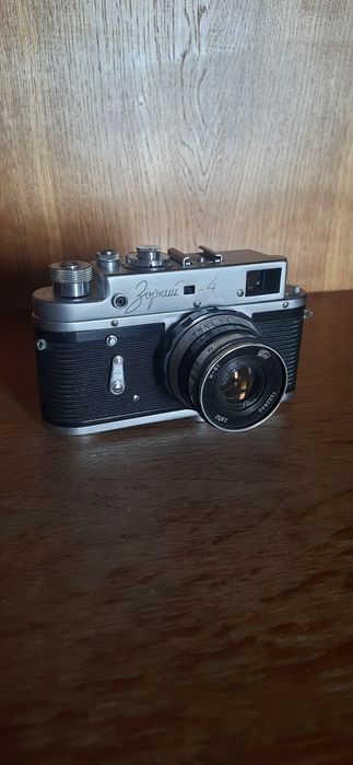 Продам фотоаппараты и камеру ссср (ретро)