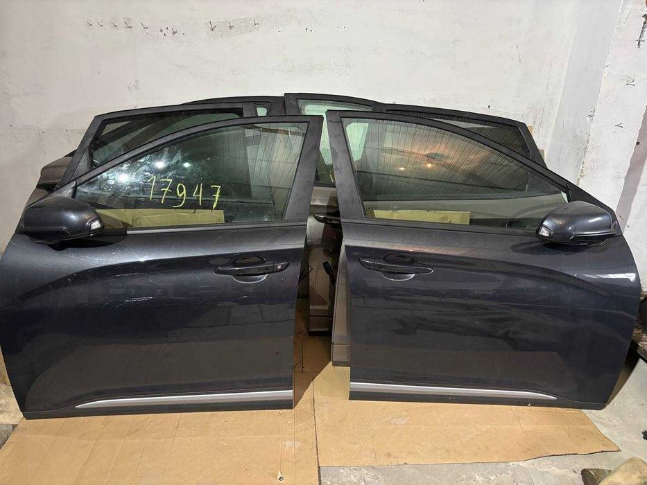 Двері Hyundai kona electric колір YG7 B6S кона хюндай дверь двери