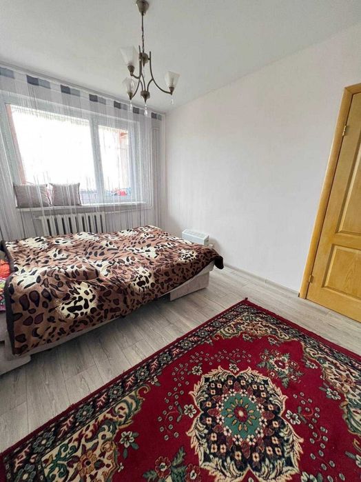 2-кімнатна з ремонтом, меблями і технікою — заїжджай і живи