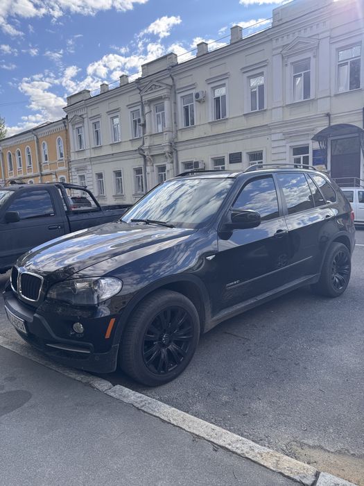 Продам BMW X5 E70