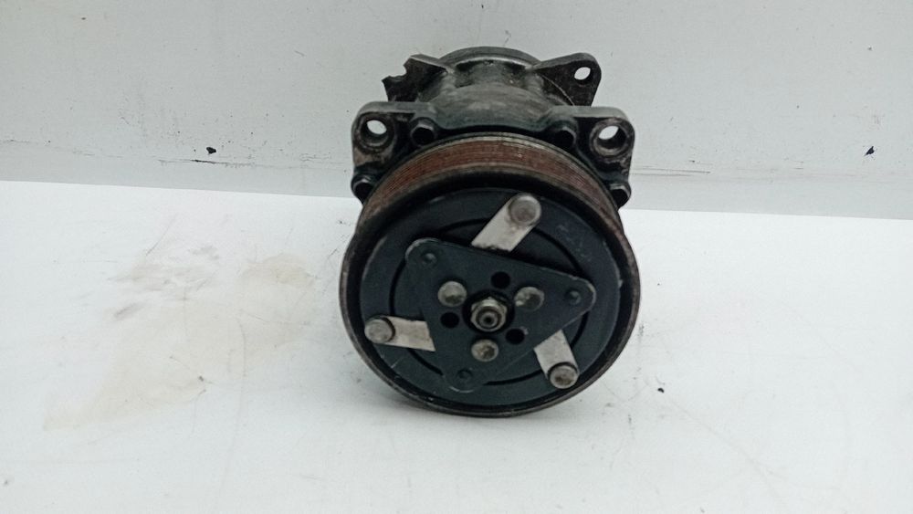 Compressor AC RENAULT Trafic II Chassis (EL)