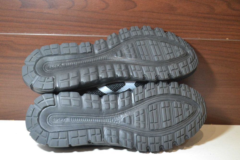 asics gel quantum 45р кроссовки оригинал