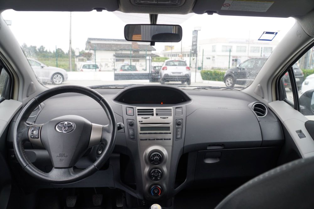 Toyota Yaris 1.0 VVT-I