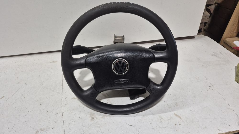 Kierownica Volkswagen Sharan 7M3.905.875