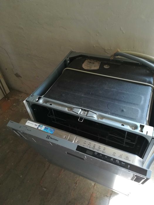 Zmywarka elektrolux ESL5330LO