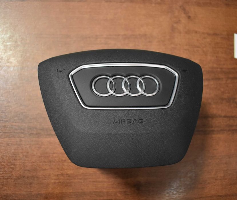 Audi A6 C8 Airbag подушки безопасности консоль