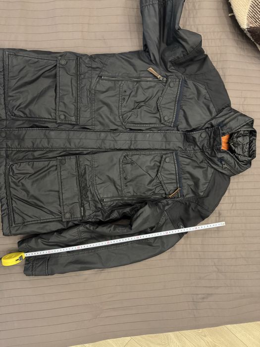 Нова куртка Camel Active