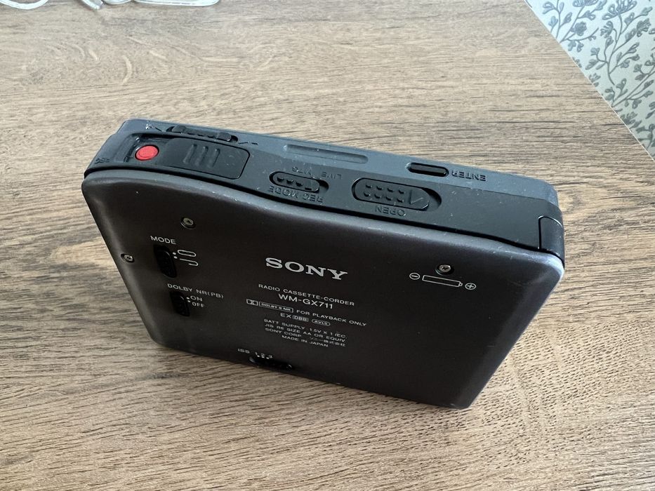 Касетний пишучий плеєр SONY wm gx 711