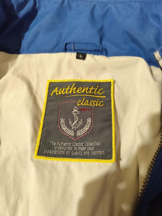 Casaco azul (Authentic Classic)
