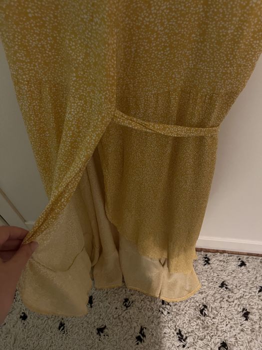 Vestido envelope amarelo